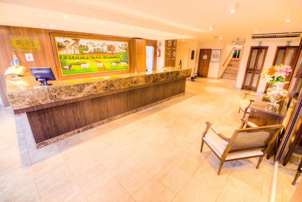 Hotel Dan Inn Uberaba & Convencoes By Nacional Inn Exterior foto