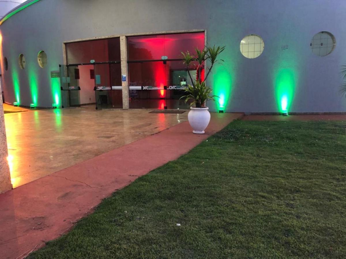 Hotel Dan Inn Uberaba & Convencoes By Nacional Inn Exterior foto