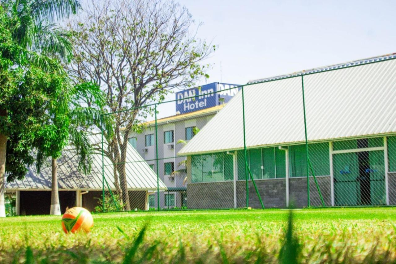 Hotel Dan Inn Uberaba & Convencoes By Nacional Inn Exterior foto